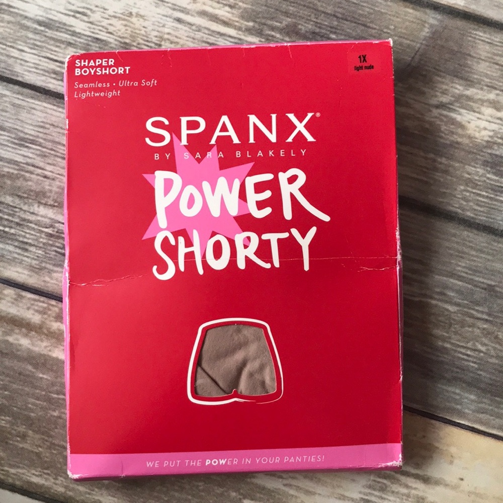 Spanx shaper boyshort seamless, ultra soft - Picture 2 of 3